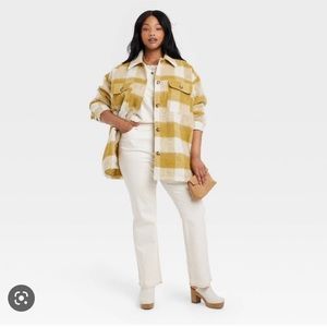 Universal Thread brushed shirt jacket. Women’s size small.